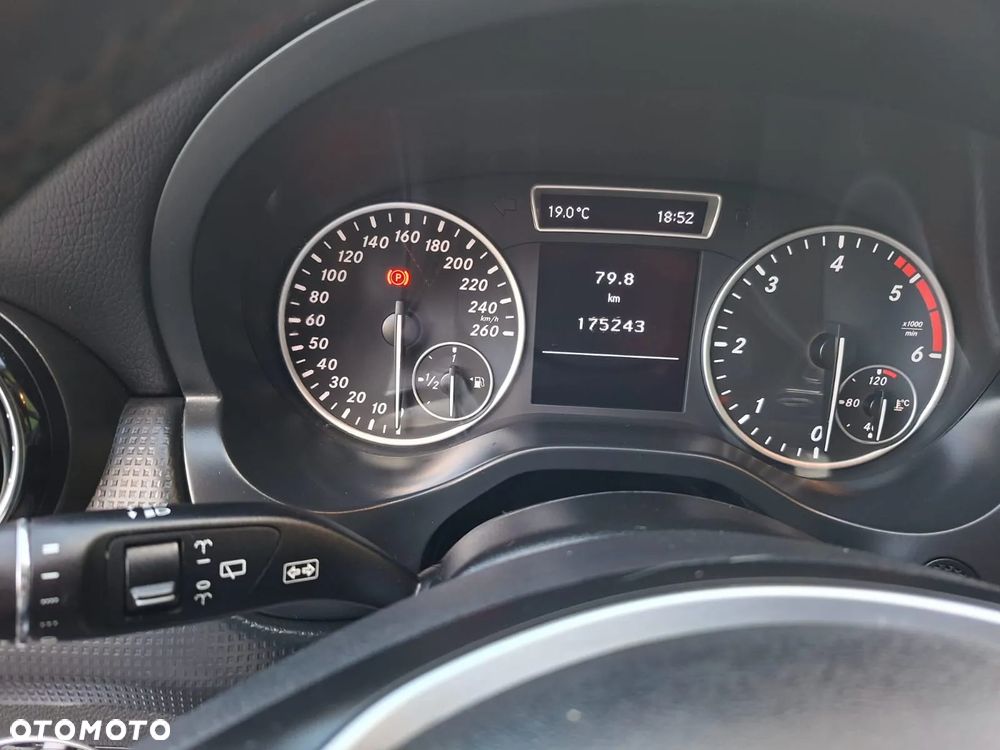 Mercedes-Benz Klasa A 180 CDI - 8