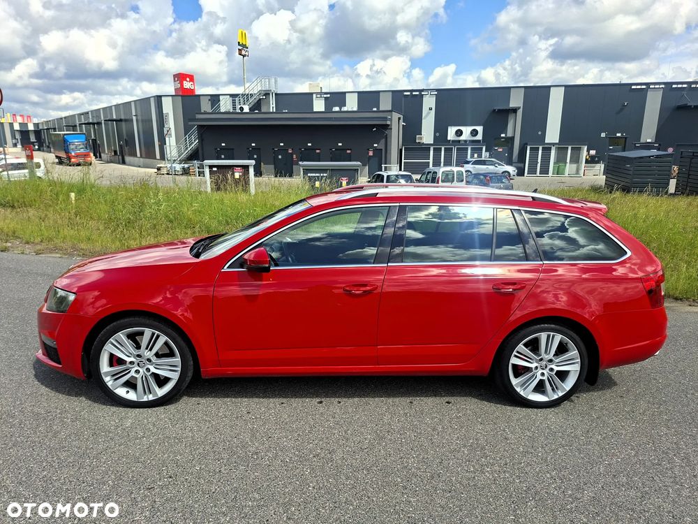 Skoda Octavia 2.0 TDI RS DSG - 9