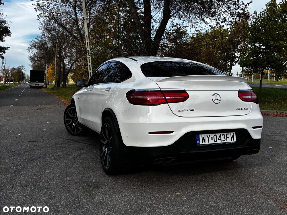 Mercedes-Benz Glc 2018 photo 4
