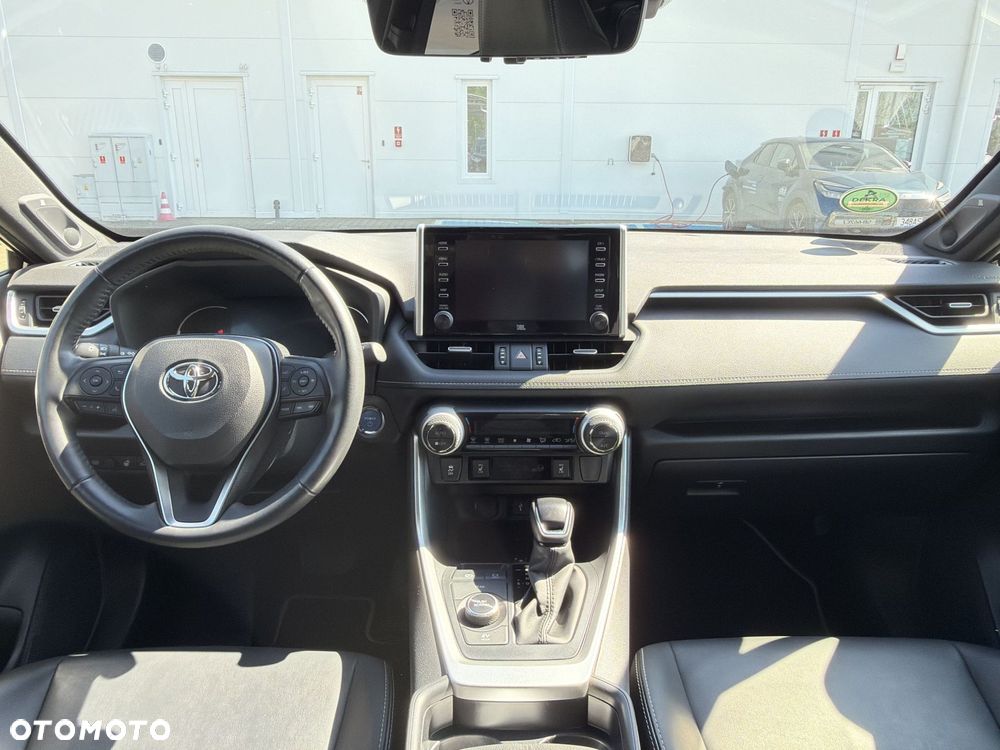 Toyota RAV4 - 12