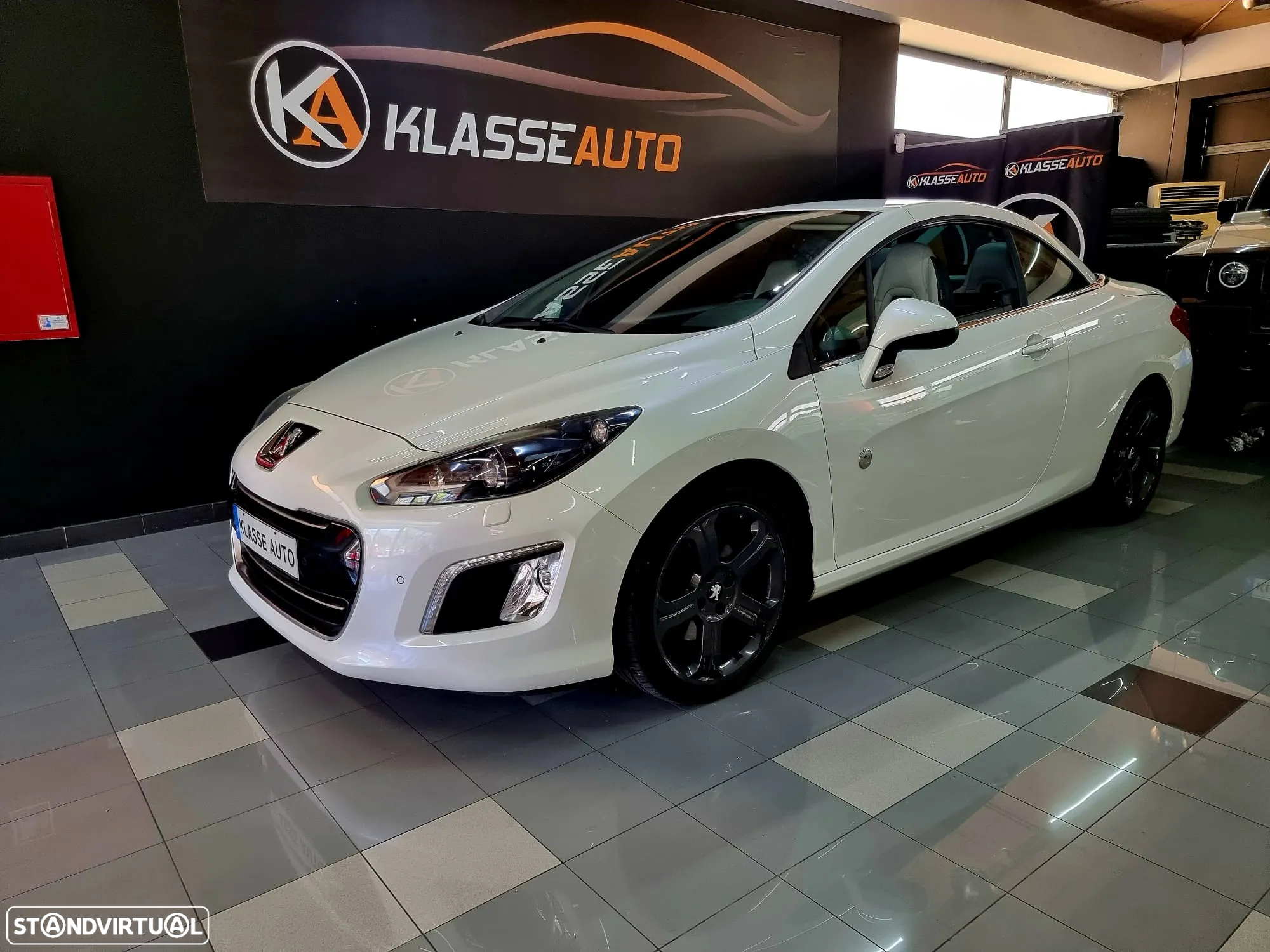 Peugeot 308 CC 1.6 THP Roland Garros - 2