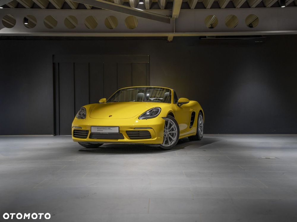 Porsche 718 Boxster - 1