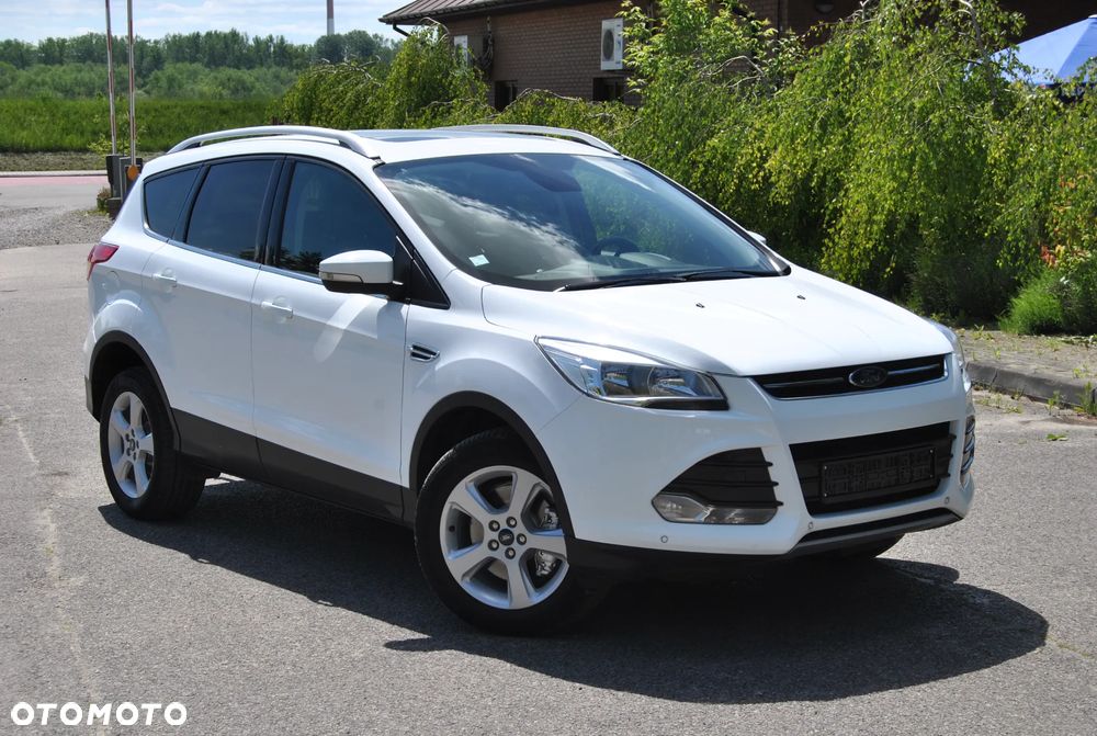 Ford Kuga 2.0 TDCi 2x4 Titanium - 1