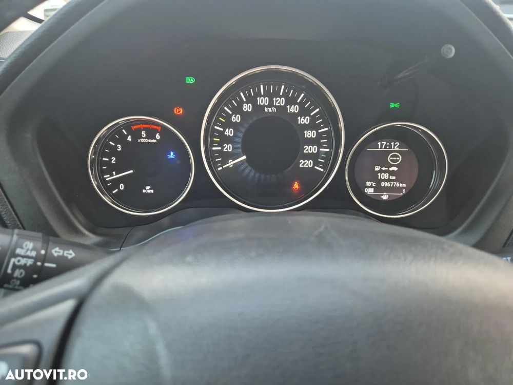 Honda HR-V 1.6 i-DTEC M/T Elegance - 12