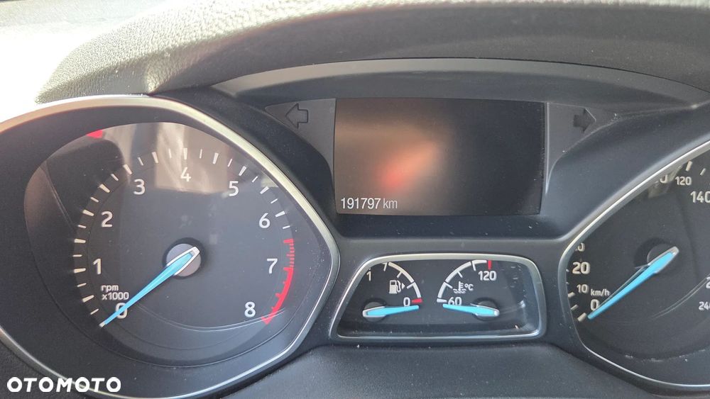 Ford Kuga 1.5 EcoBoost 2x4 ST-Line - 10