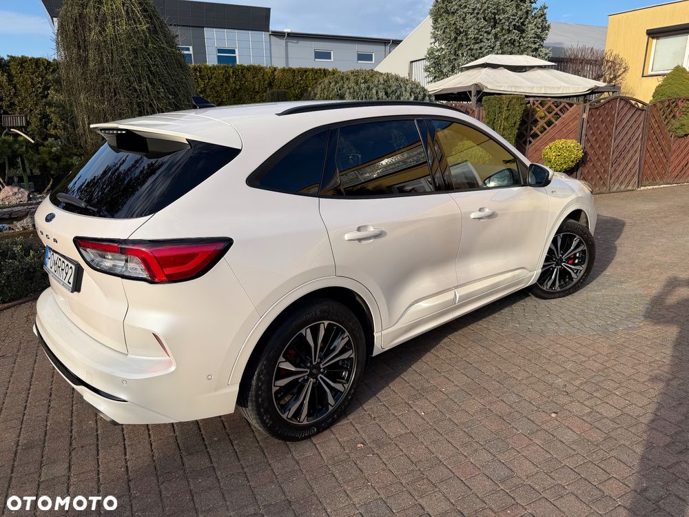 Ford Kuga 1.5 EcoBoost FWD ST-Line X - 3