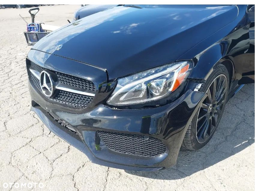 Mercedes-Benz Klasa C 300 7G-TRONIC - 6