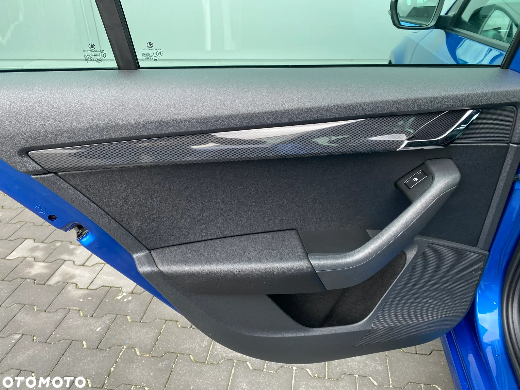 Skoda Octavia 2.0 TDI RS - 25