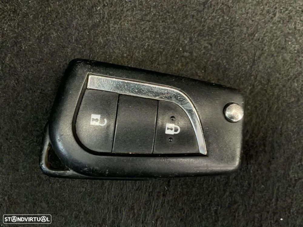 Toyota Yaris 1.0 VVT-i Comfort+P.Style - 19