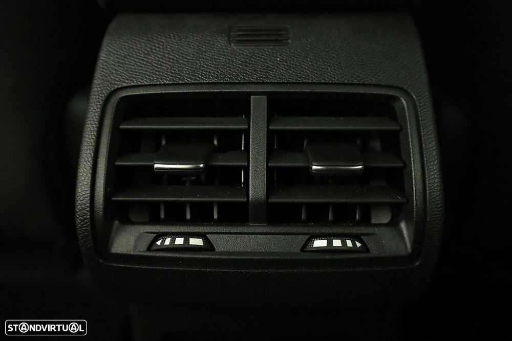 Citroën C4 X 1.5 BlueHDi Feel Pack EAT8 - 22