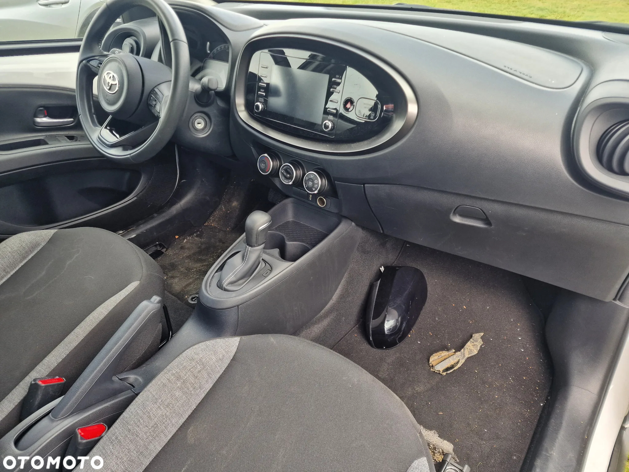 Toyota Aygo X 1.0 VVT-i Black Edition X-shift - 11