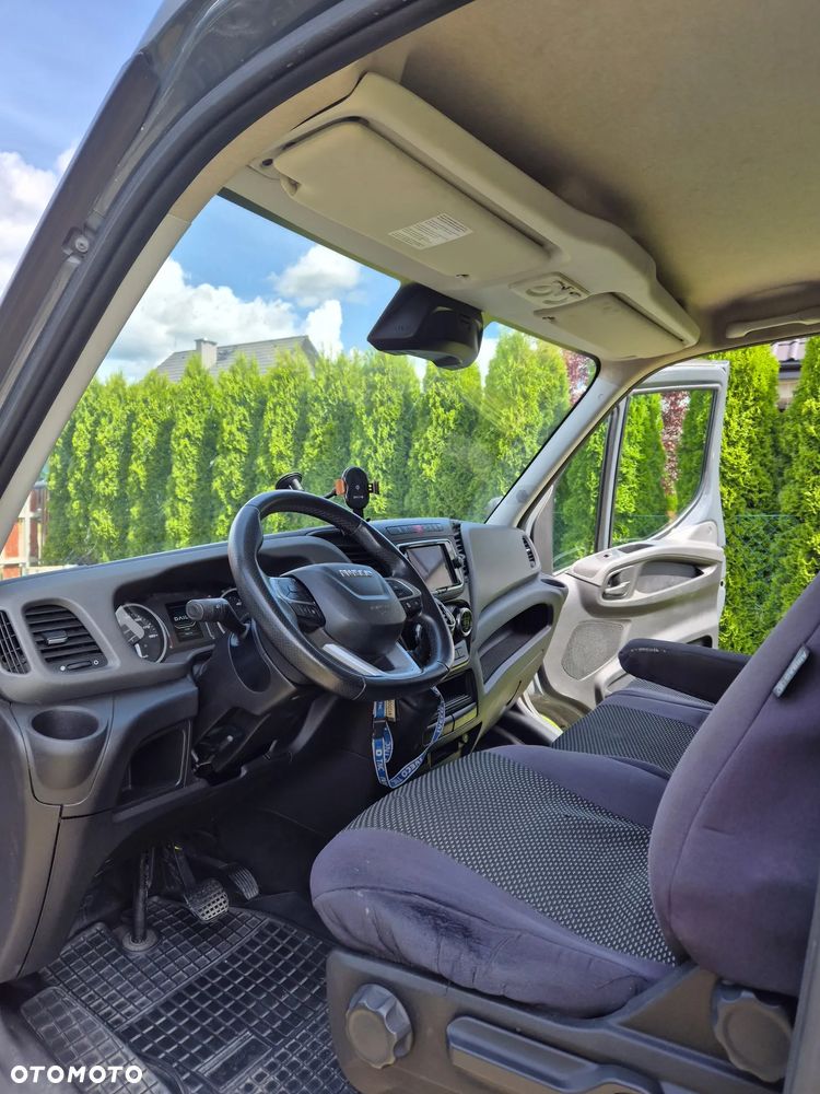 Iveco DAILY - 10