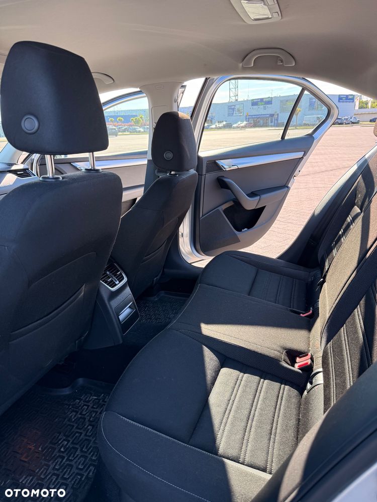 Skoda Octavia 1.4 TSI Ambition - 31
