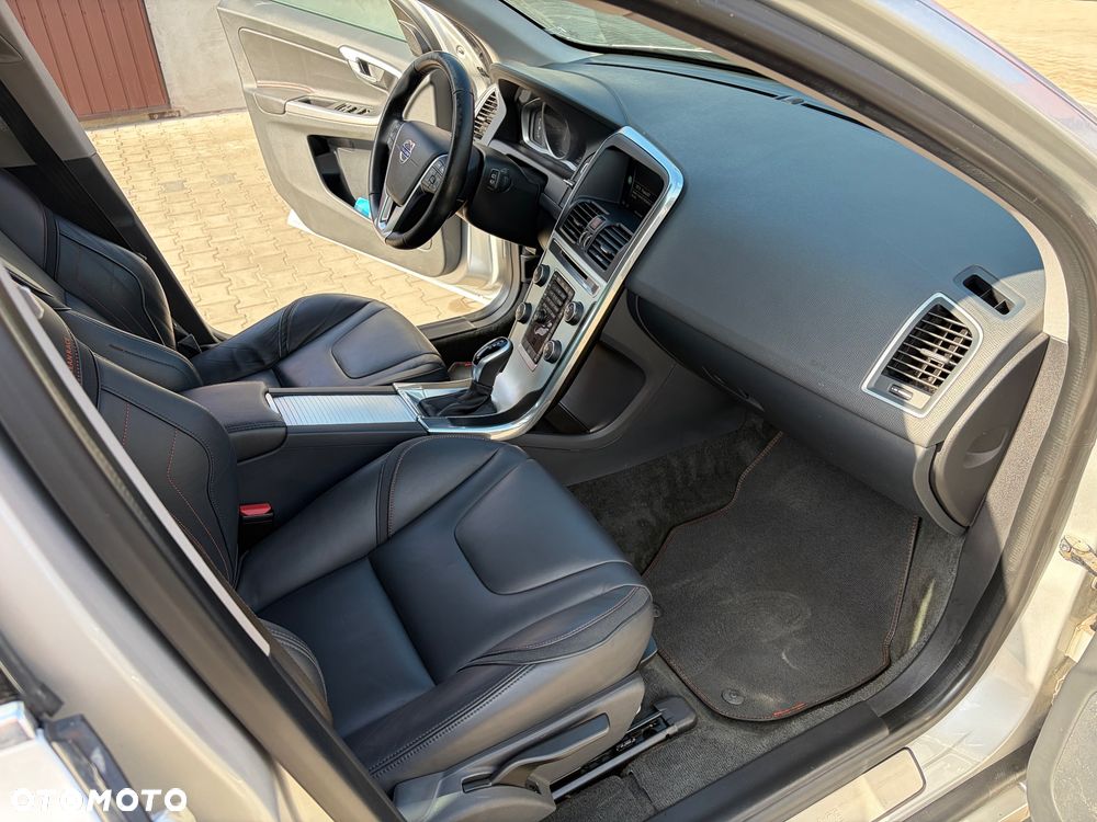 Volvo XC 60 - 12