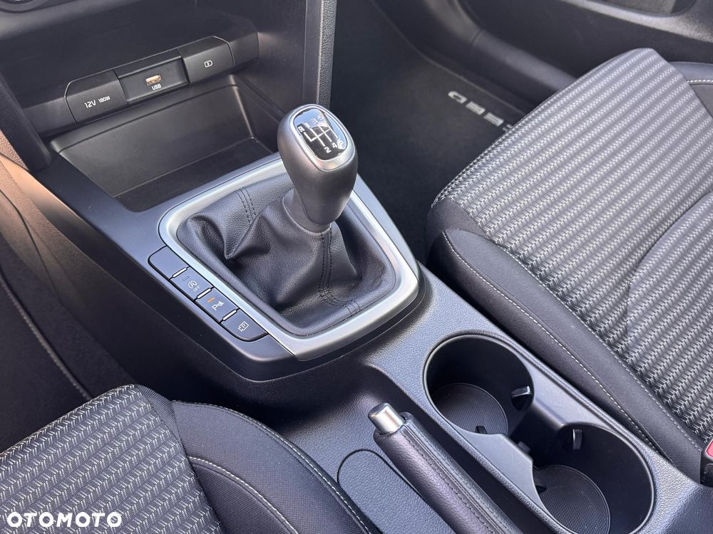 Kia Ceed 1.5 T-GDI M - 5