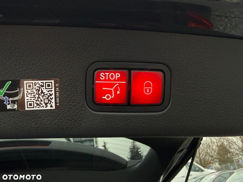 Mercedes-Benz GLC - 21