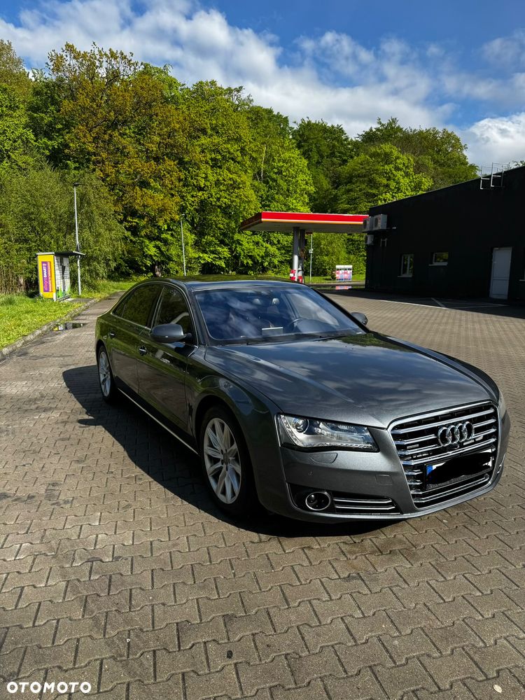 Audi A8 4.2 TDI L Quattro - 2