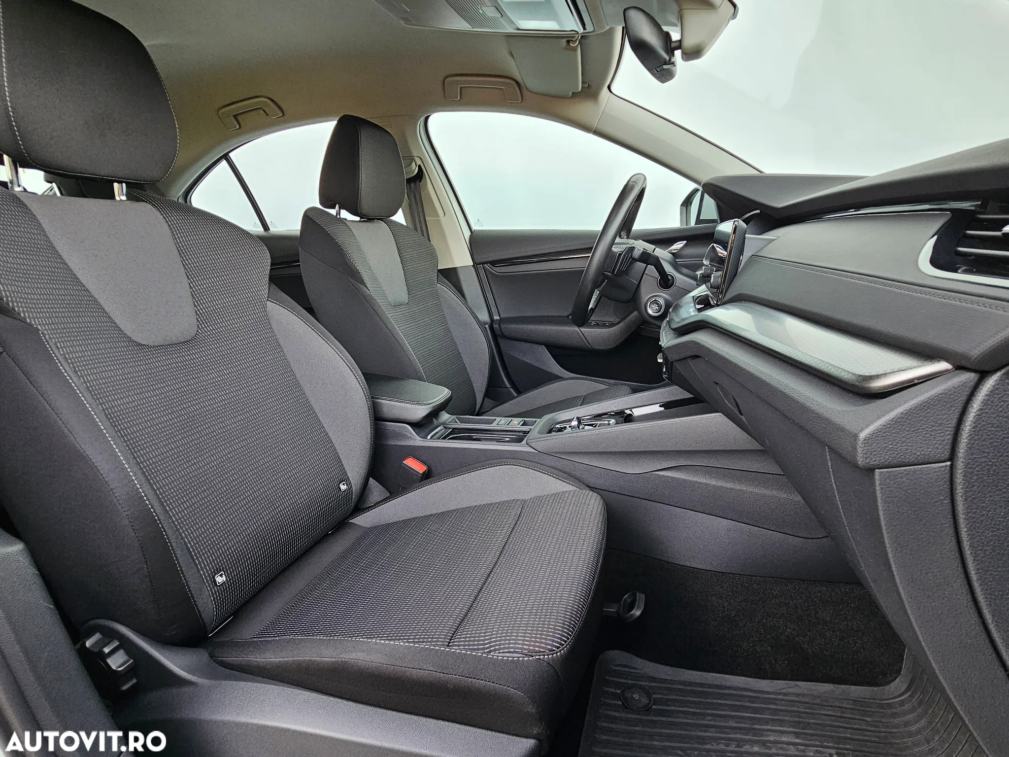 Skoda Octavia 2.0 TDI DSG Ambition - 20