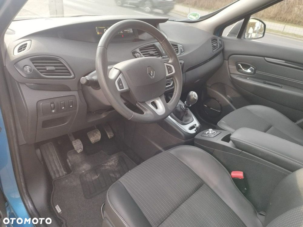 Renault Scenic - 6