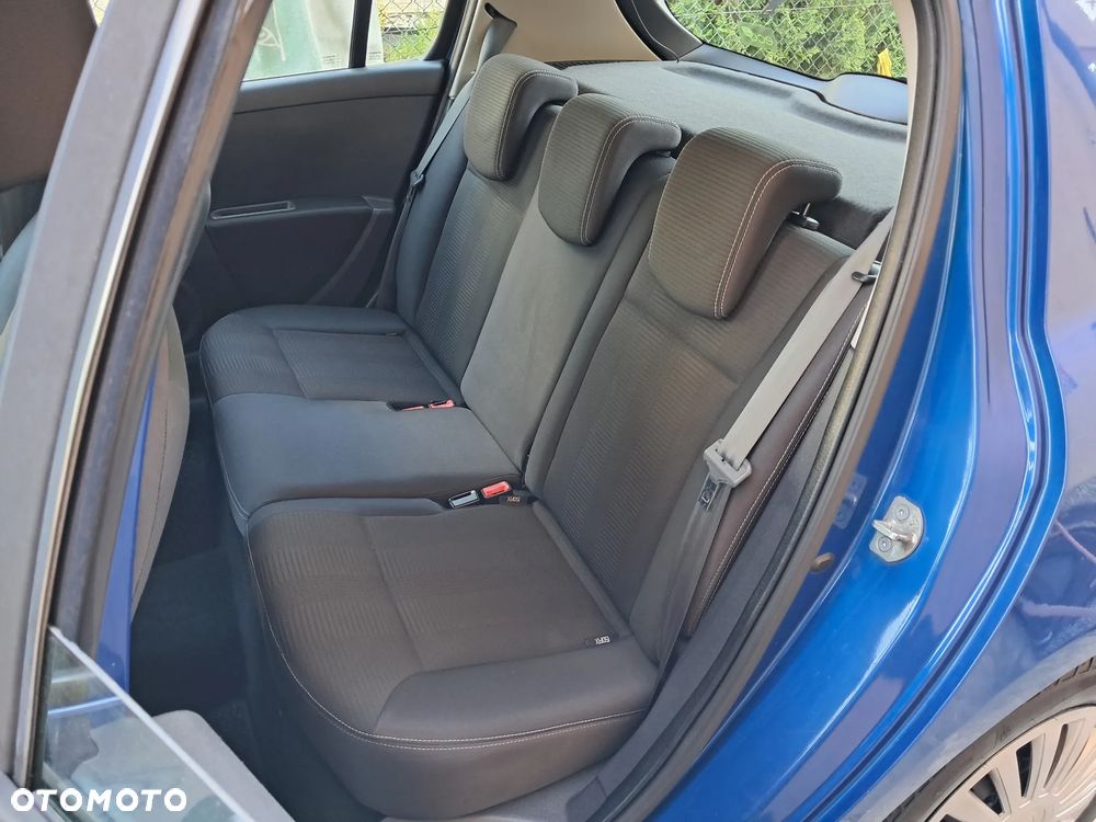 Renault Clio - 17