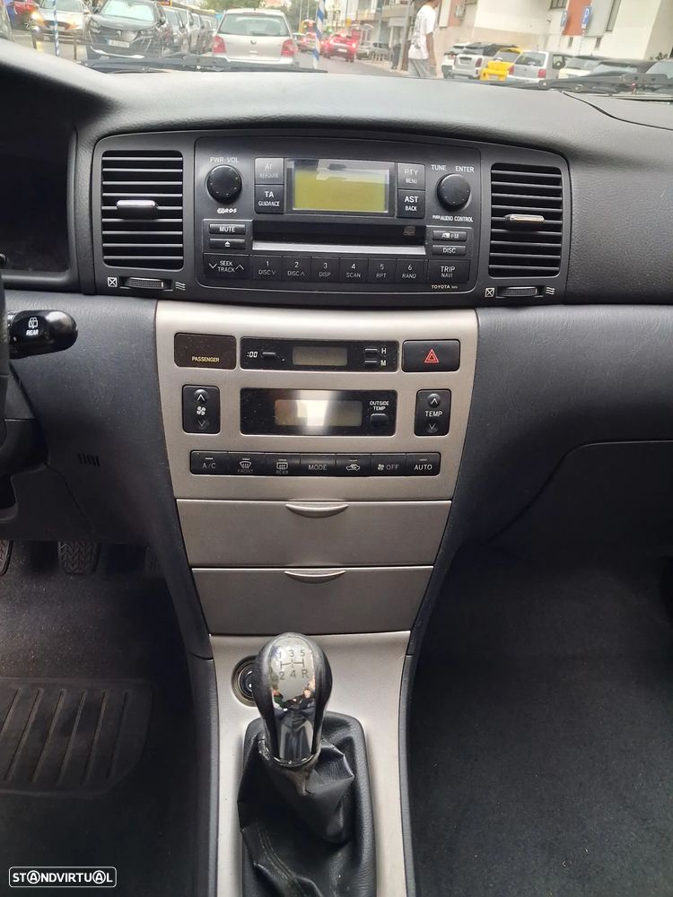Toyota Corolla 1.4 D-4D - 6