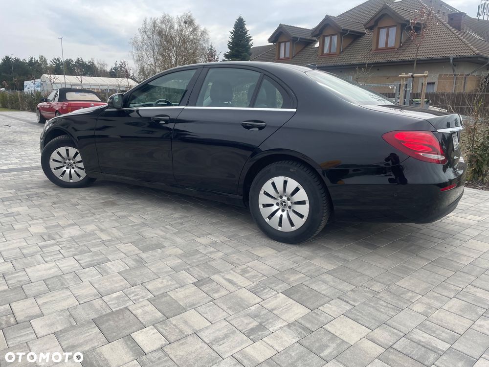 Mercedes-Benz Klasa E 200 d 9G-TRONIC Exclusive - 34