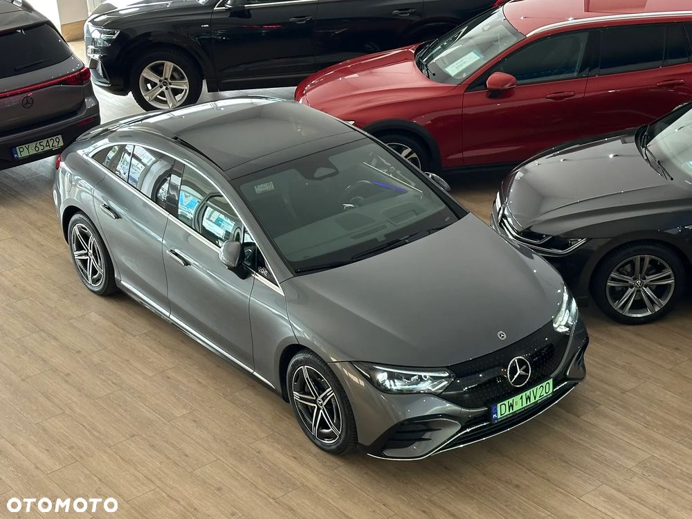 Mercedes-Benz EQE - 39