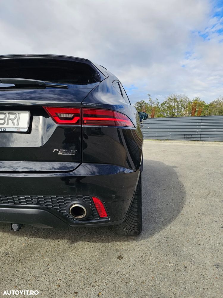 Jaguar E-Pace P250 AWD R-Dynamic Black - 12