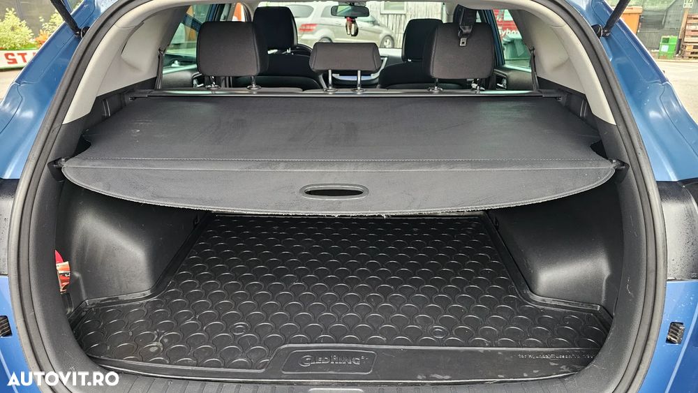 Hyundai Tucson 1.6 GDI 2WD 6MT ISG Style - 9