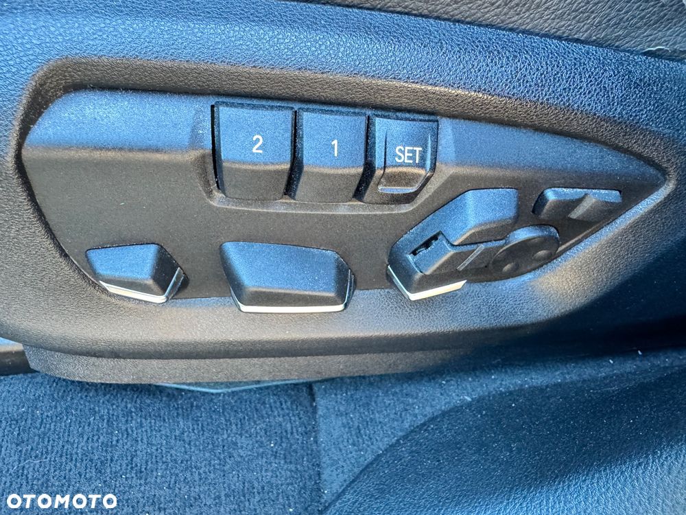 BMW X5 xDrive40d - 26