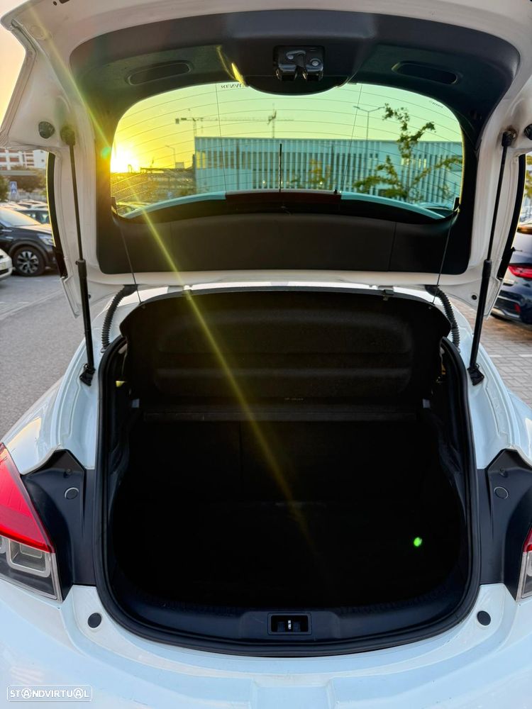 Renault Mégane Coupe - 11