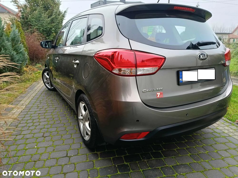 Kia Carens 1.6 GDI Business Line EU6 - 4