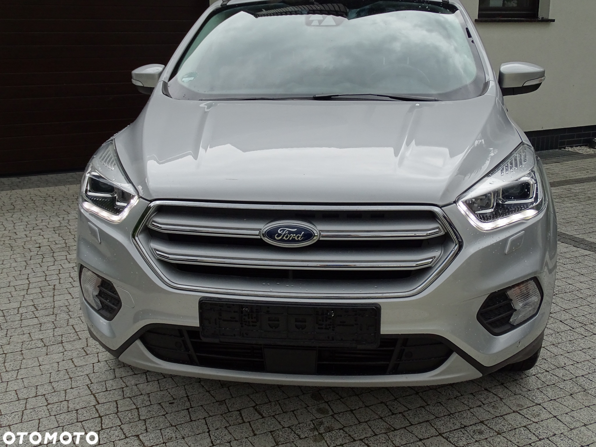 Ford Kuga 2.0 TDCi 4x4 Titanium - 6