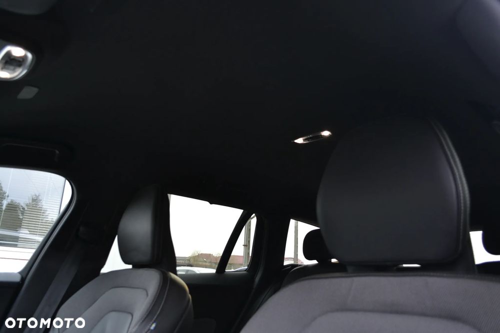 Volvo V60 B3 B R-Design - 27
