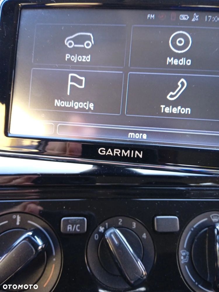 Volkswagen up! 1.0 move - 8