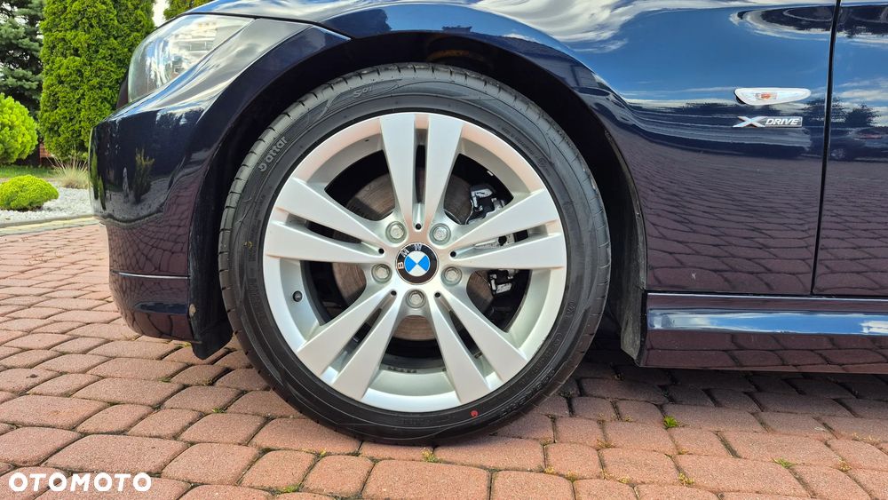 BMW Seria 3 320d xDrive - 18