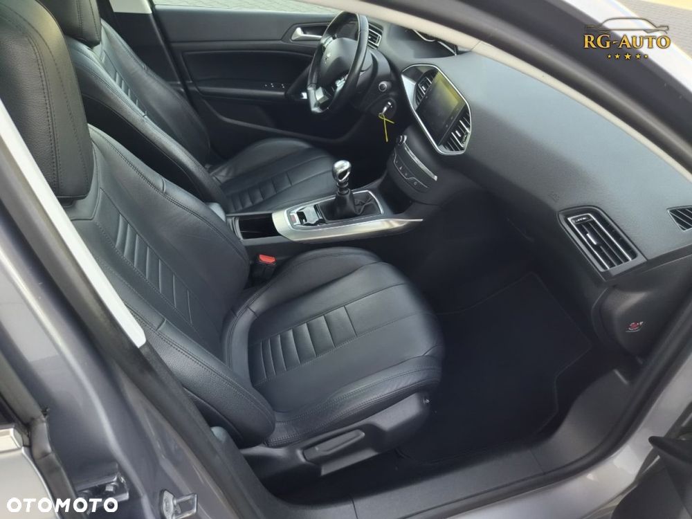 Peugeot 308 - 29