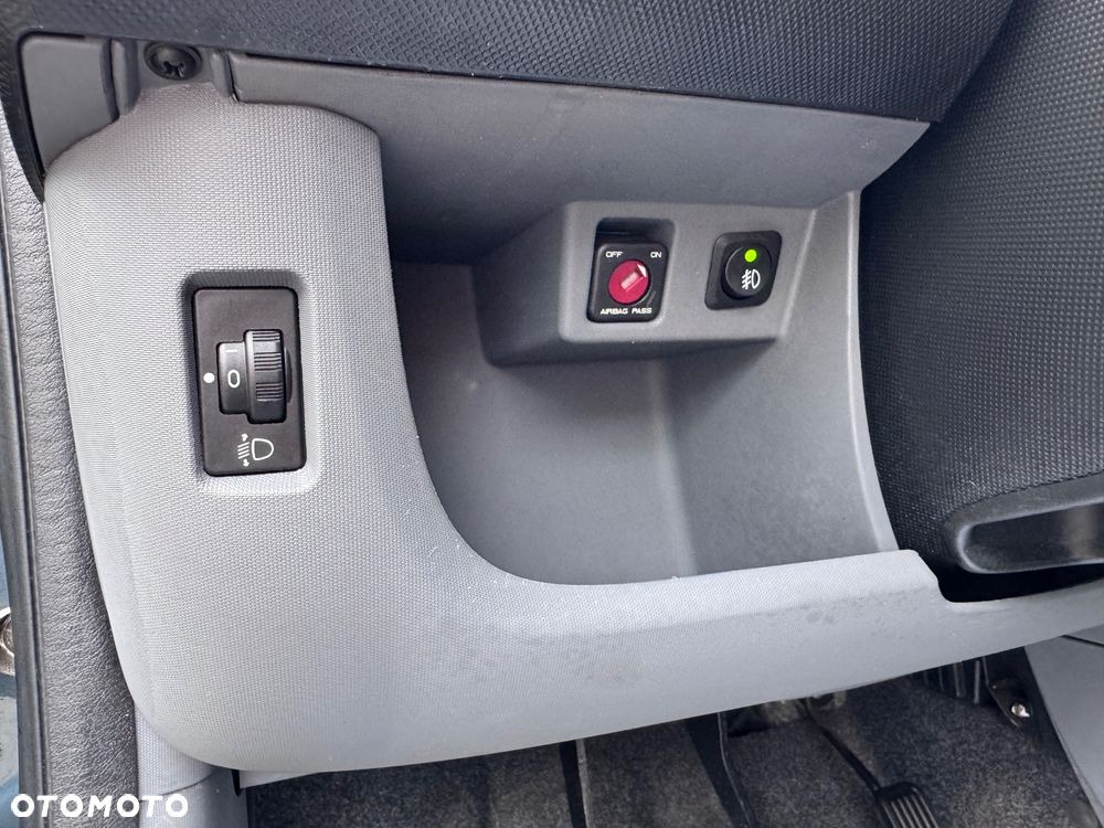 Toyota Aygo Connect - 23