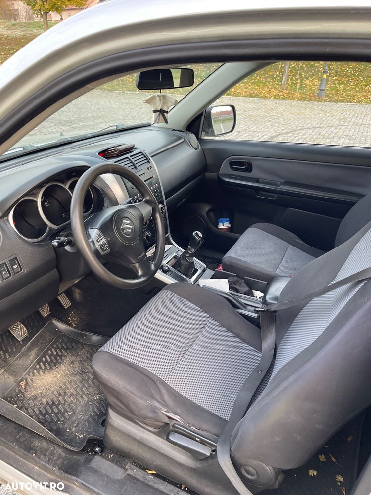 Suzuki Grand Vitara 1.9 DDIS Navi - 8