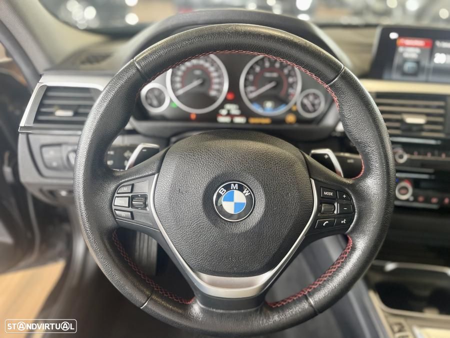 BMW 330 e iPerformance Line Sport - 14