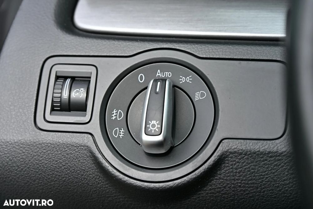 Volkswagen Passat Variant 2.0 TDI DSG BlueMotion Technology Comfortline - 22