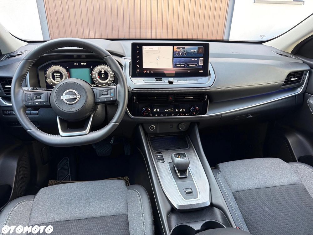 Nissan Qashqai 1.3 DIG-T mHEV N-Connecta Xtronic - 12