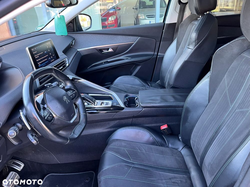 Peugeot 5008 THP 165 EAT6 Crossway - 9