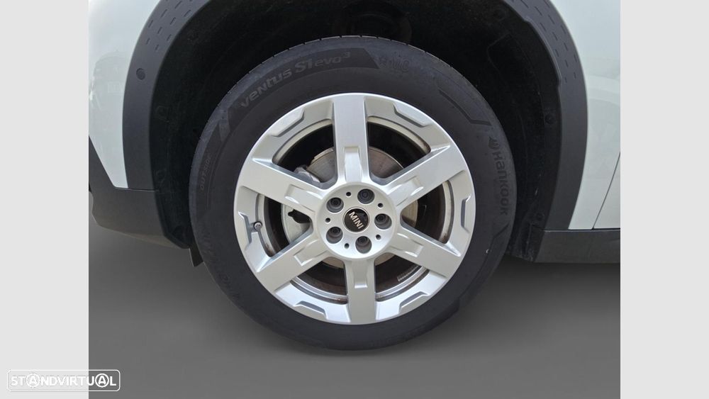 MINI Countryman D Classic M - 16