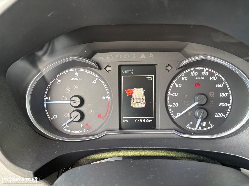 Toyota Yaris 1.4 D-4D Exclusive+P.Techno - 15