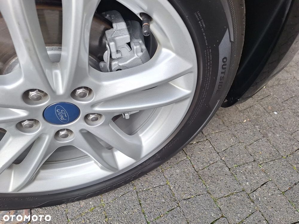 Ford Mondeo - 16
