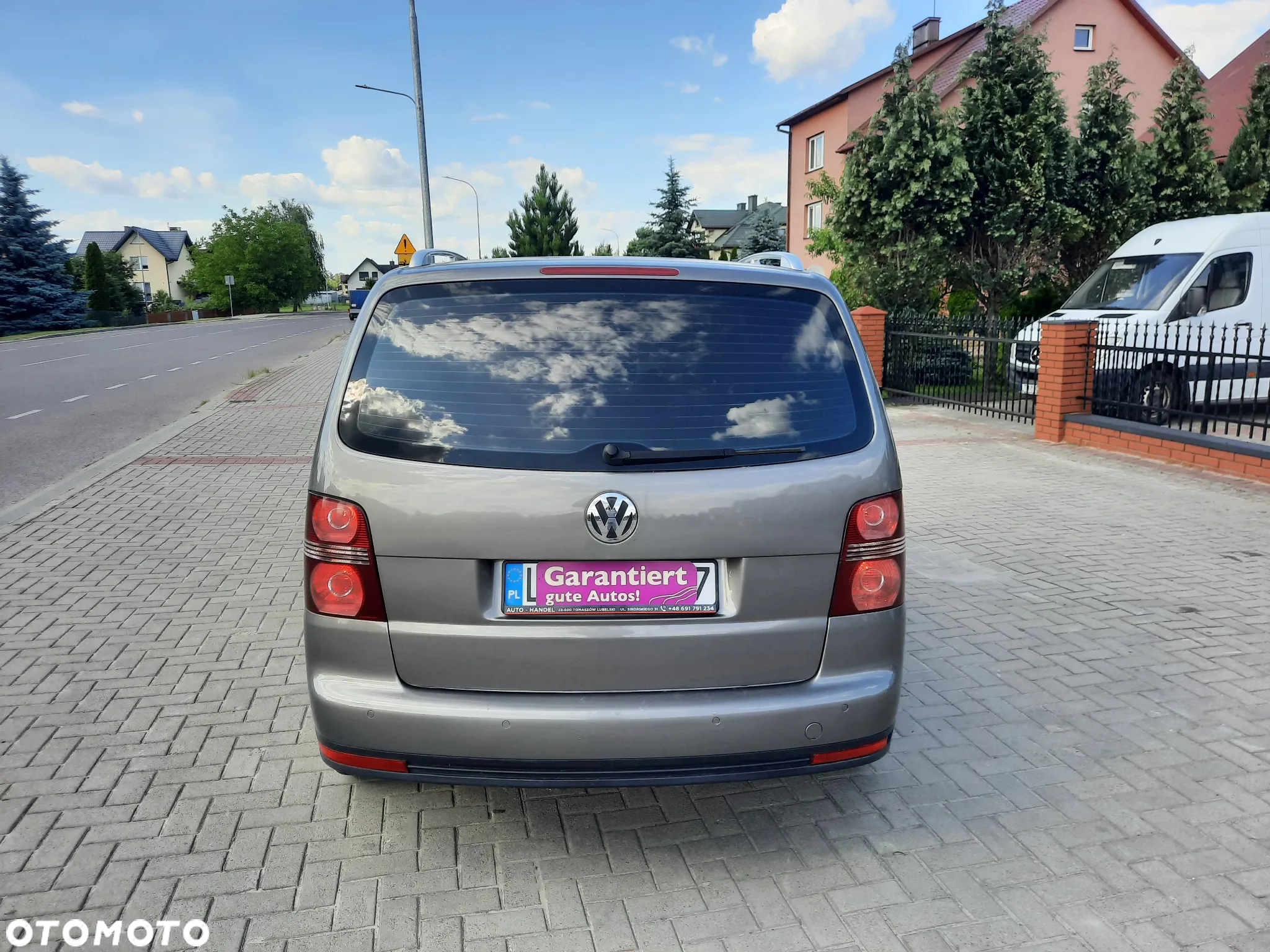 Volkswagen Touran 1.9 TDI Conceptline - 8