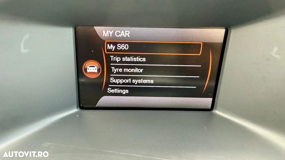 Volvo S60 D5 Summum - 11