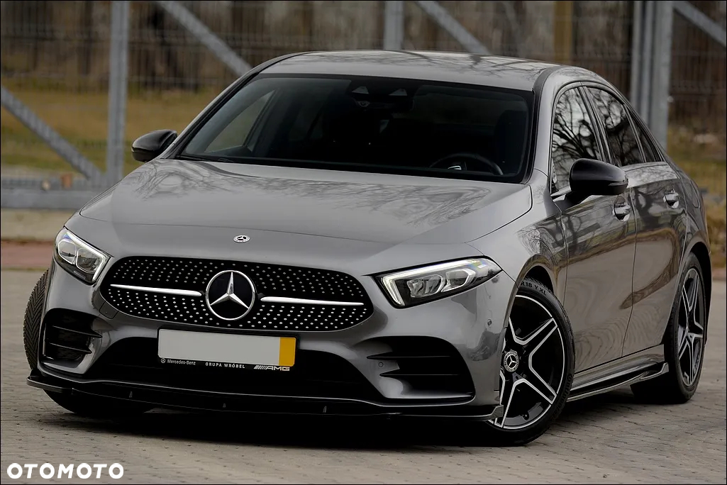 Mercedes-Benz Klasa A 200 7G-DCT AMG Line - 4
