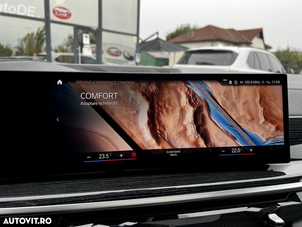 BMW X7 - 33